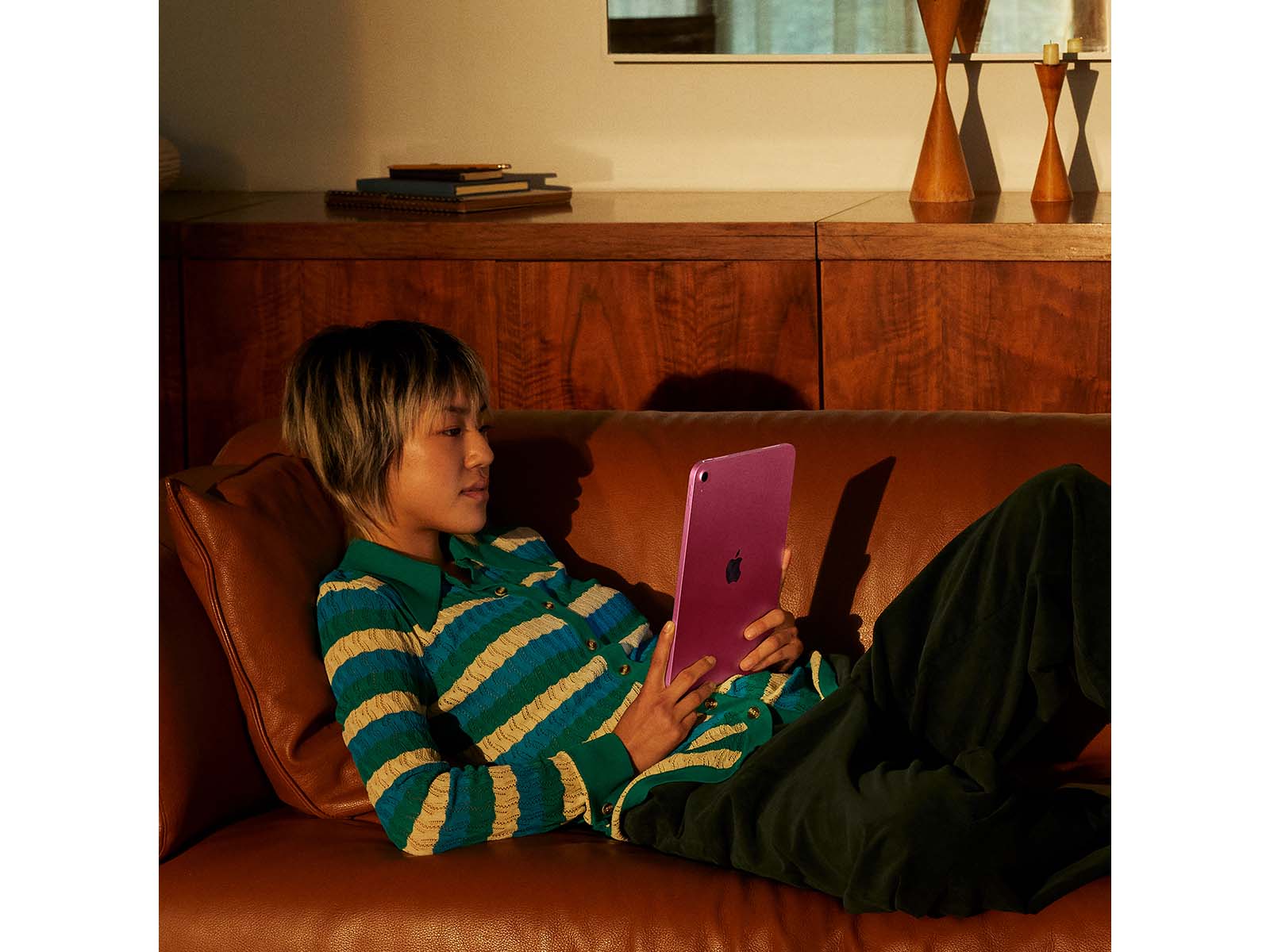 iPad 11" 2025 Wi-Fi + Cellular 128GB - Silver - (MD7F4KN/A)